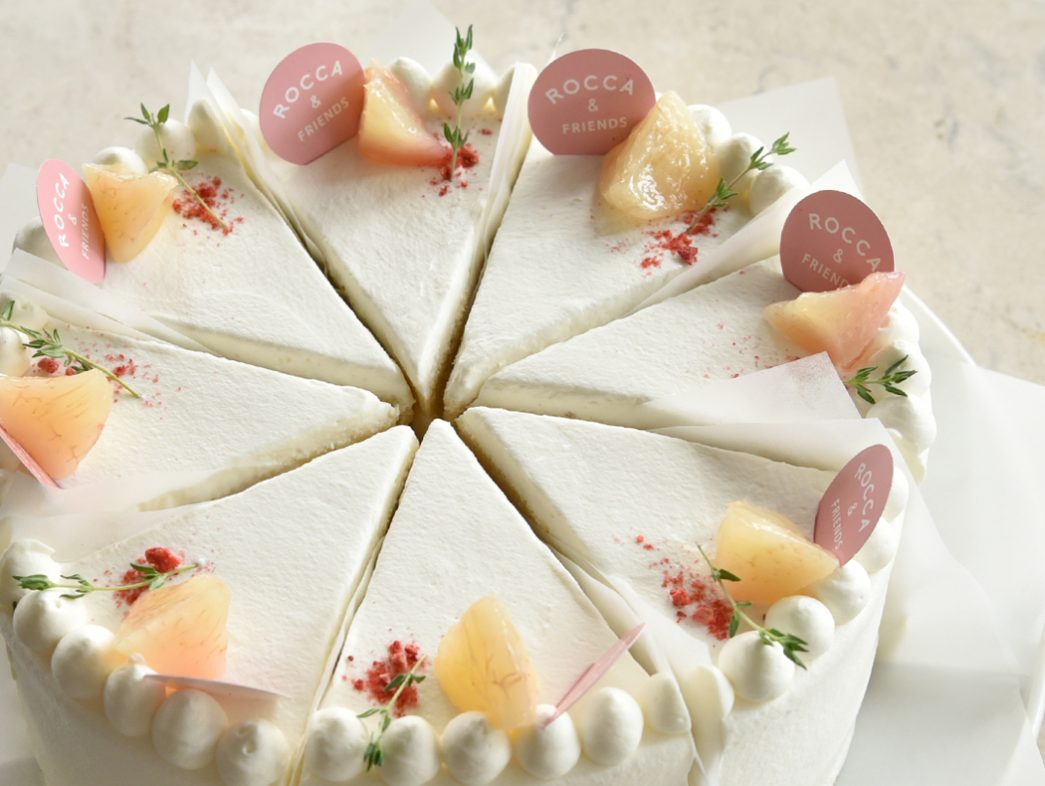 桃の米粉ショートケーキ